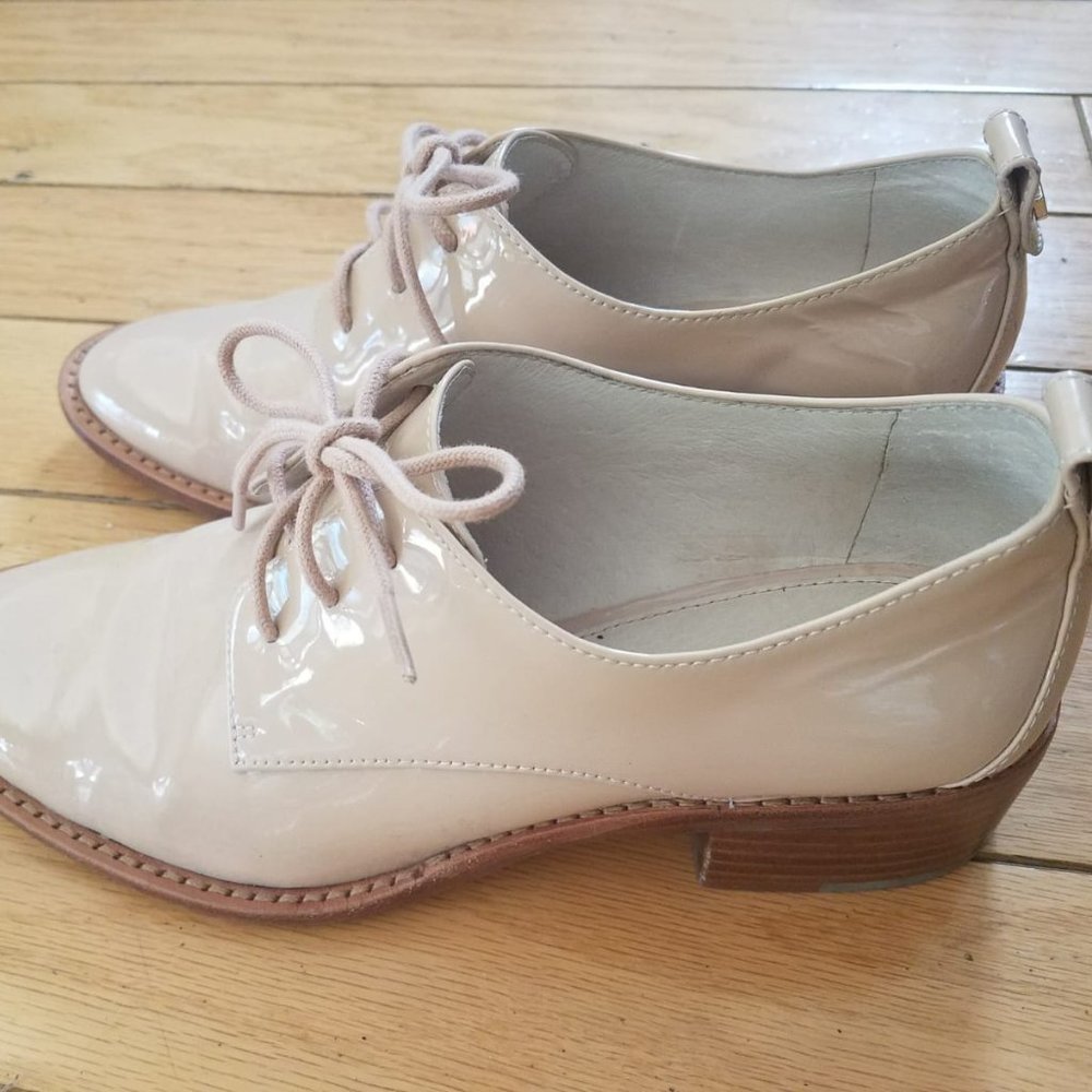 3/$20 Patent Nude oxford shoes